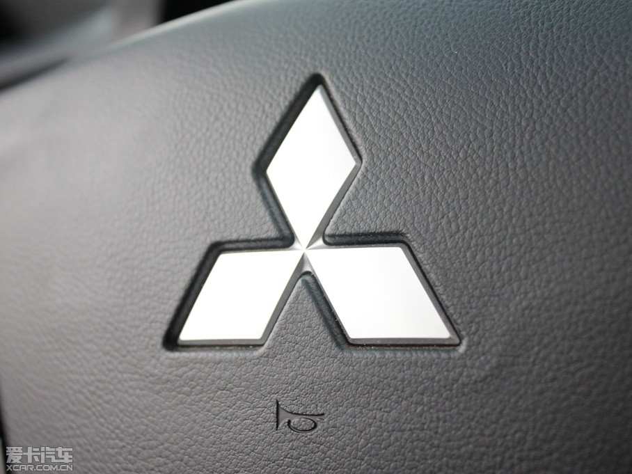 2012_(M(jn)) 3.0L Ԅ(dng)ӢԽ