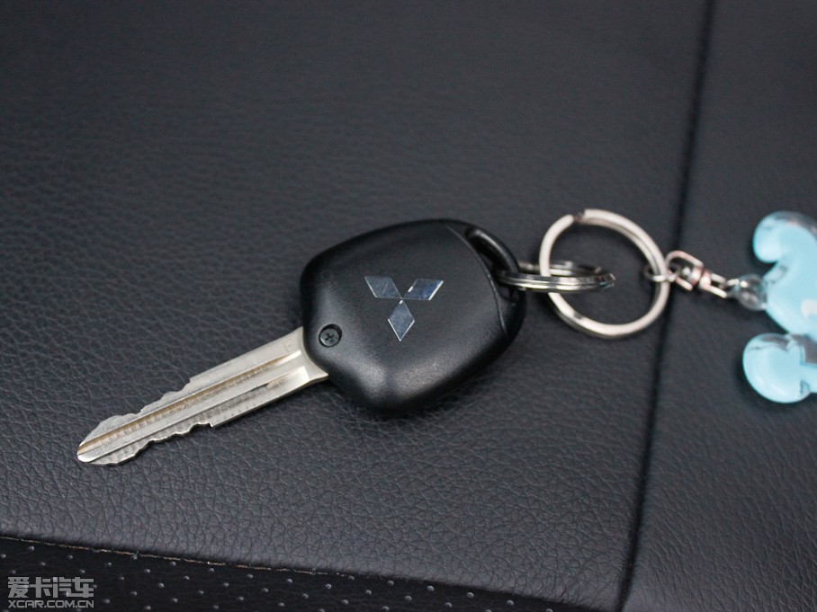 2012_(M(jn)) 3.0L Ԅ(dng)ӢԽ