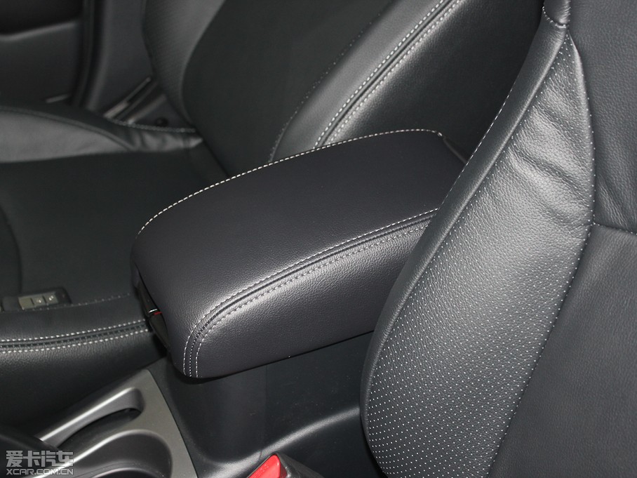 2012W{(ln)£M(jn)ڣ 2.4L CVTr(sh)Ќ(do)