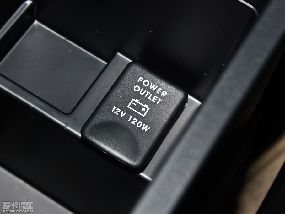 2012W{(ln)£M(jn)ڣ 2.4L CVTr(sh)Ќ(do)