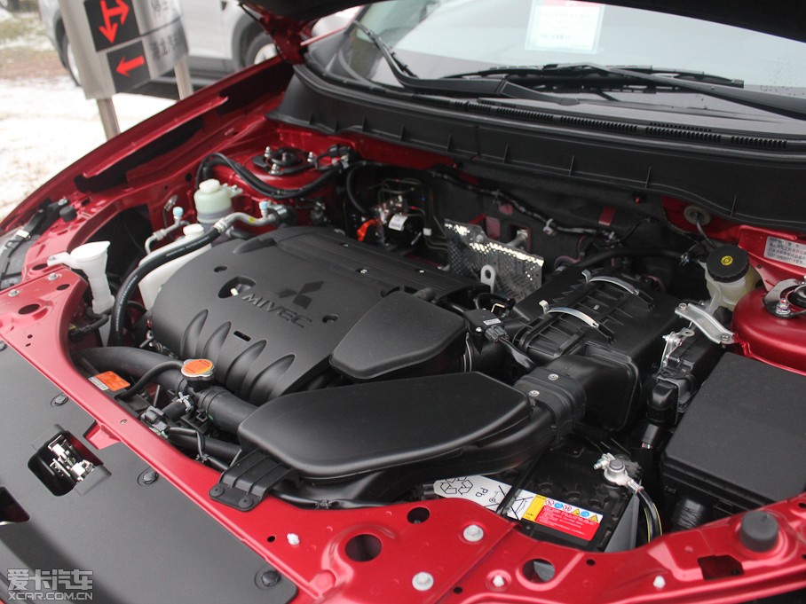 2012W{(ln)£M(jn)ڣ 2.4L CVTr(sh)Ќ(do)