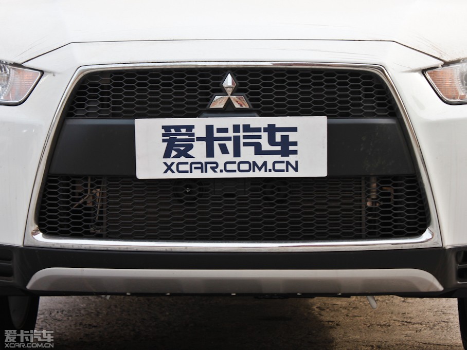 2012W{(ln)£M(jn)ڣ 2.0L CVTЌ(do)