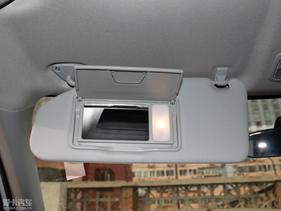 2012W{£Mڣ 2.0L CVTЌ