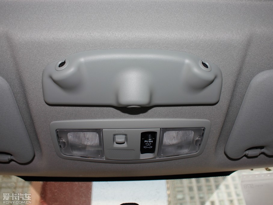 2012W{£Mڣ 2.0L CVTЌ