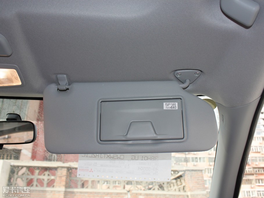 2012W{(ln)£M(jn)ڣ 2.0L CVTЌ(do)