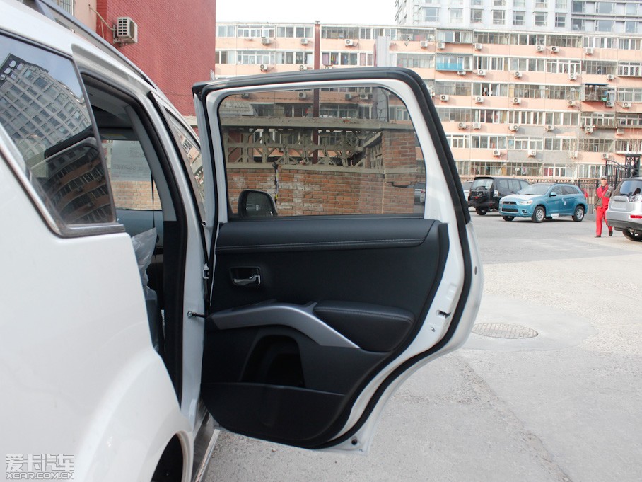 2012W{£Mڣ 2.0L CVTЌ