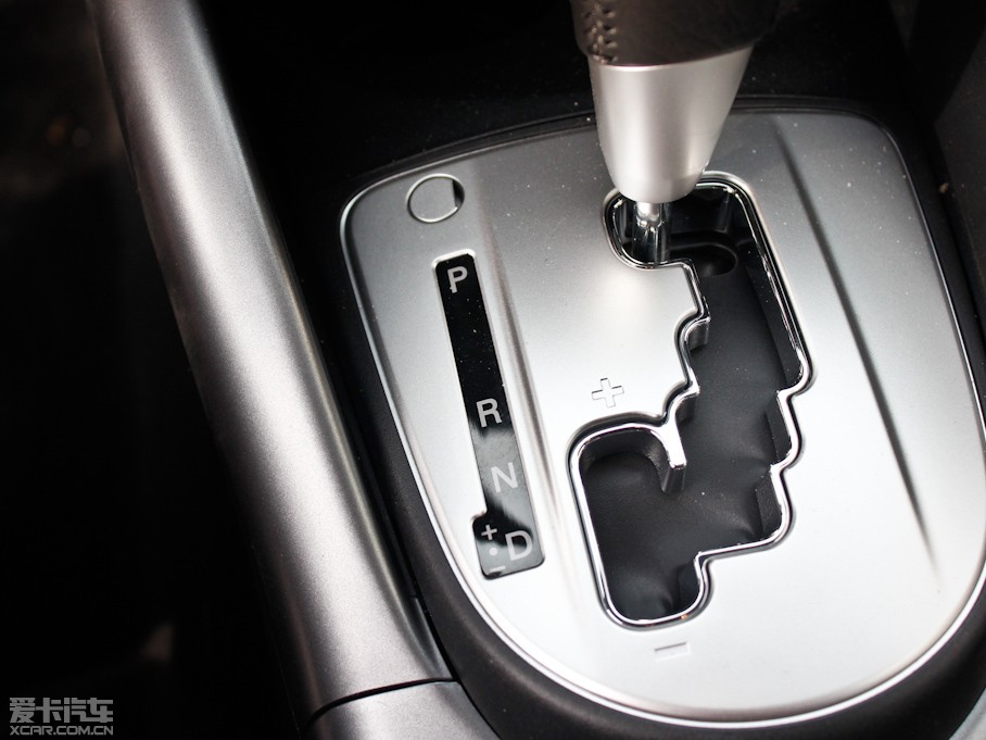 2012W{£Mڣ 2.0L CVTЌ