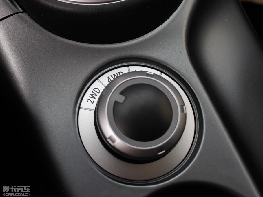 2012W{(ln)£M(jn)ڣ 2.0L CVTЌ(do)