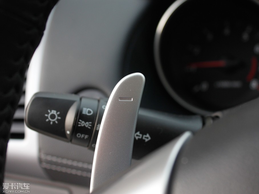 2012W{£Mڣ 2.0L CVTЌ