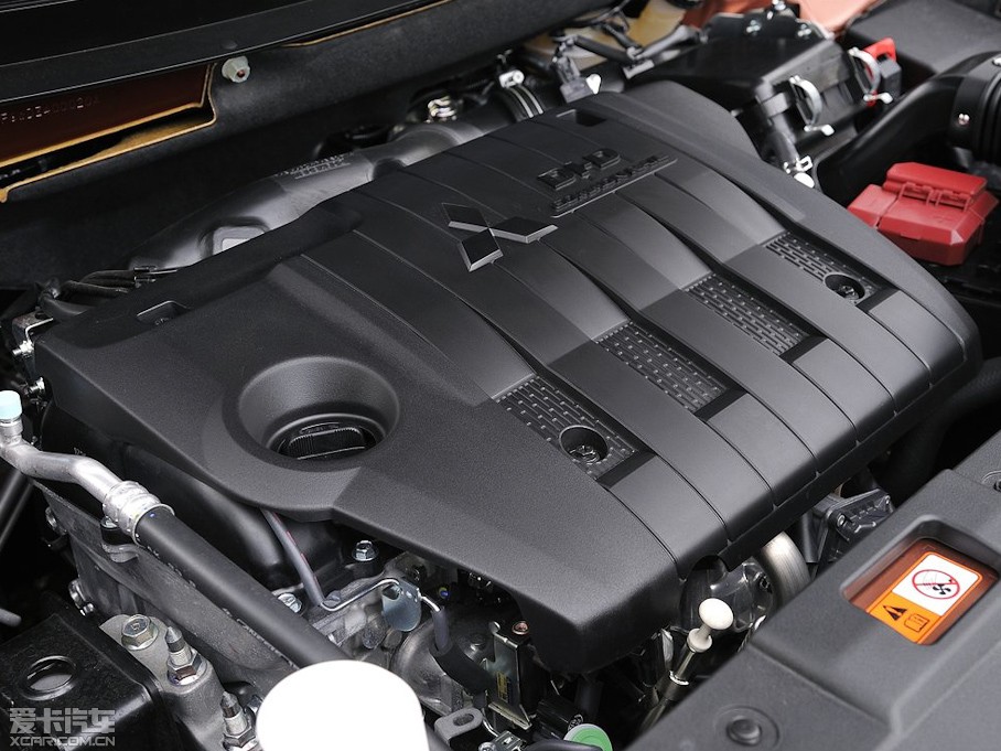 2013W{£Mڣ 2.0L \ӌ 5