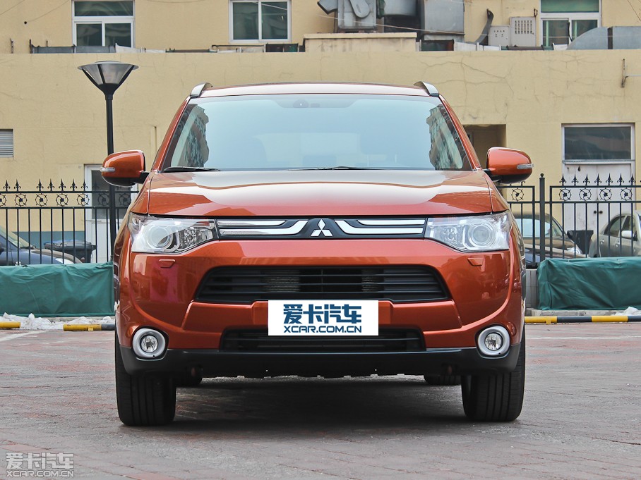 2013W{£Mڣ 2.4L 򌾫ӢGT 7