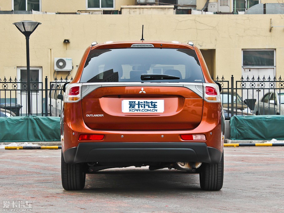 2013W{£Mڣ 2.4L 򌾫ӢGT 7