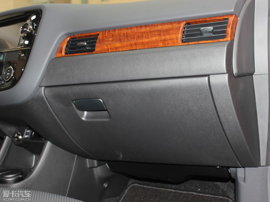 2013W{£Mڣ 2.4L 򌾫ӢGT 7