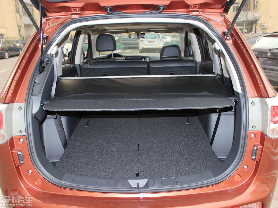 2013W{£Mڣ 2.4L (q)ӢGT 7