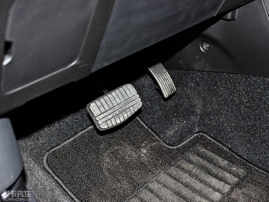 2013W{£Mڣ 2.4L (q)ӢGT 7