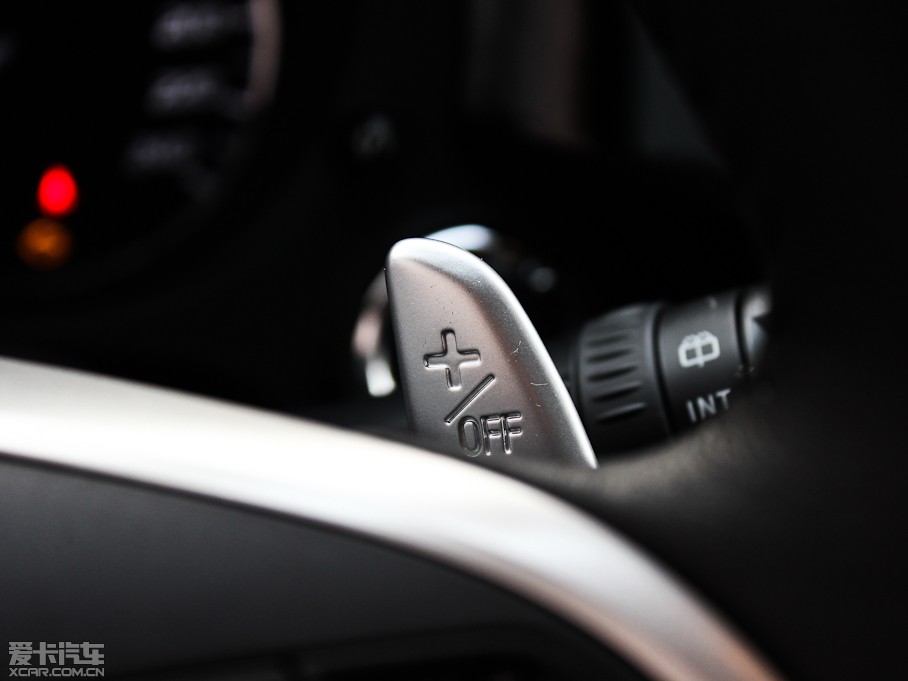 2013W{£Mڣ 2.4L 򌾫ӢGT 7