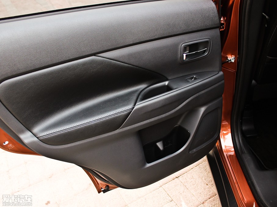 2013W{£Mڣ 2.4L 򌾫ӢGT 7