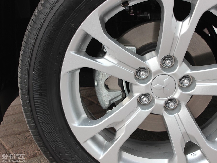 2013W{£Mڣ 2.4L 򌾫ӢGT 7