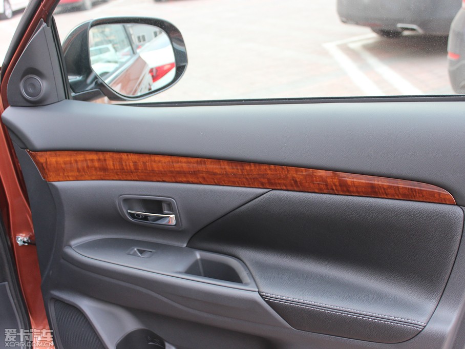 2013W{(ln)£M(jn)ڣ 2.4L (q)ӢGT 7