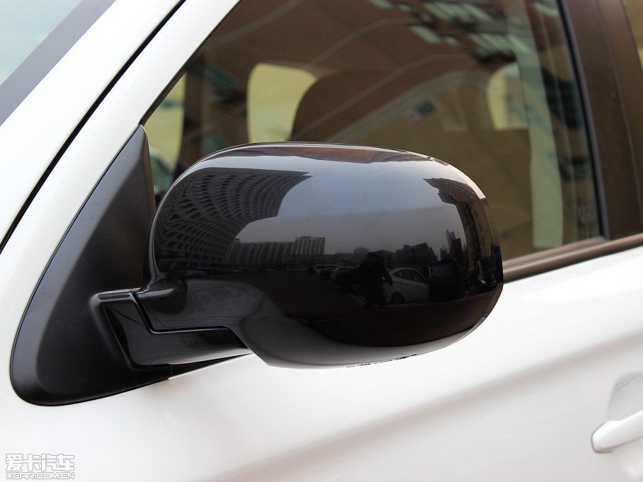 2013W{(ln)£M(jn)ڣ 2.0L (q)\(yn)(dng)(do) 5