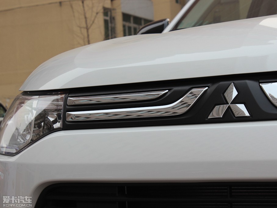 2013W{£Mڣ 2.0L \ӌ 5