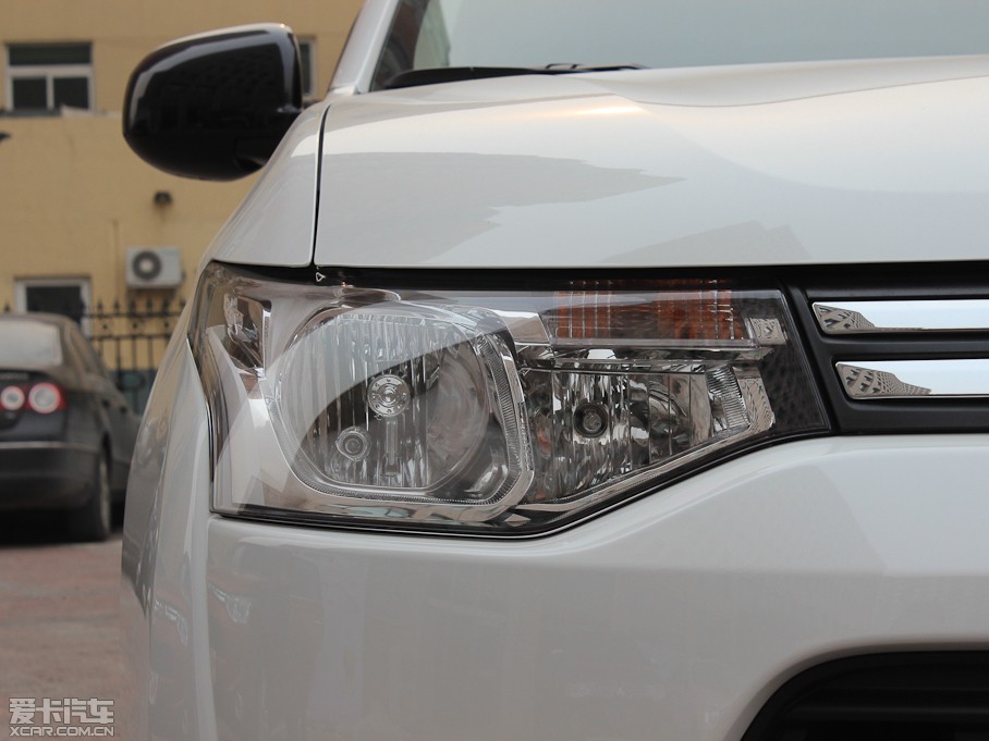 2013W{£Mڣ 2.0L \ӌ 5