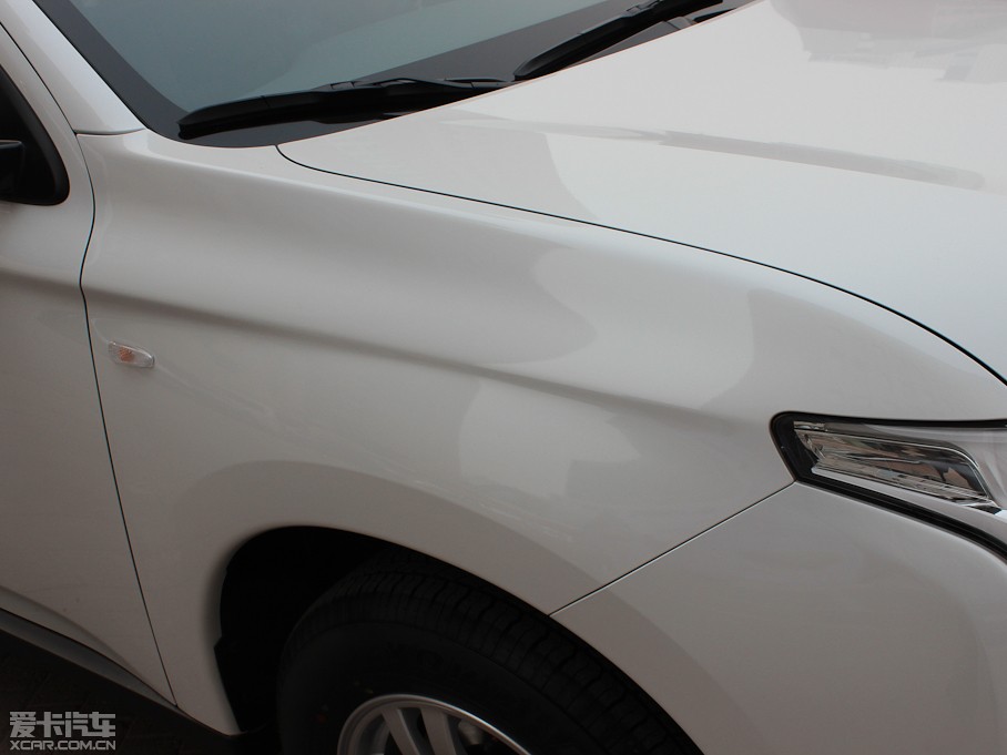 2013W{£Mڣ 2.0L (q)\ӌ 5