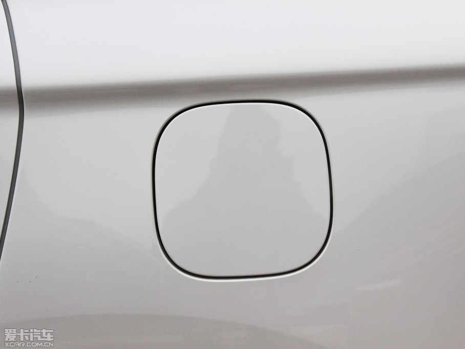 2013W{(ln)£M(jn)ڣ 2.0L (q)\(yn)ӌ(do) 5