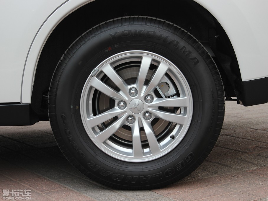 2013W{£Mڣ 2.0L \ӌ 5