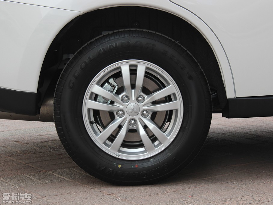 2013W{£Mڣ 2.0L \ӌ 5