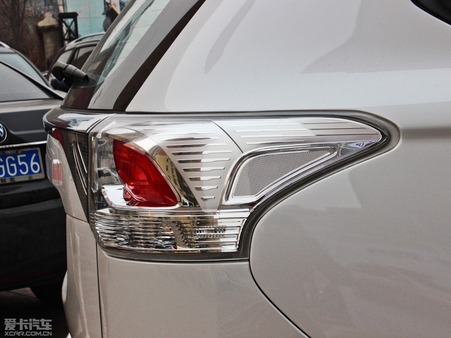 2013W{£Mڣ 2.0L \ӌ 5