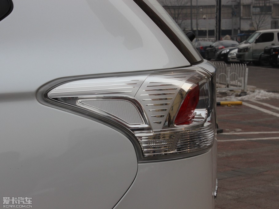 2013W{£Mڣ 2.0L \ӌ 5