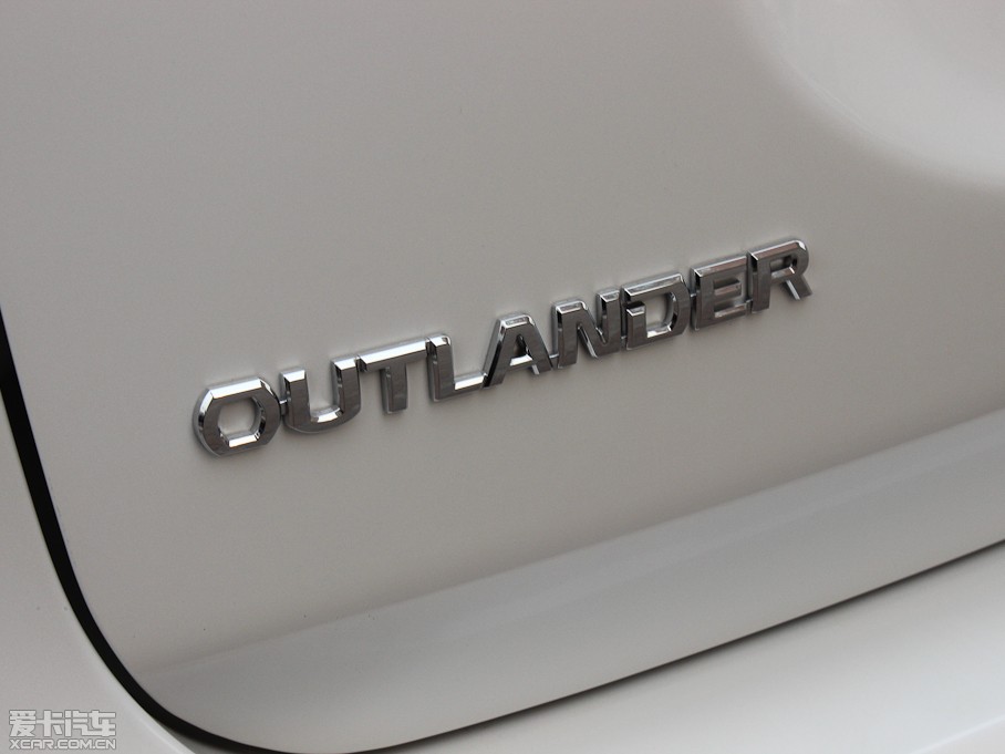 2013W{£Mڣ 2.0L \ӌ 5