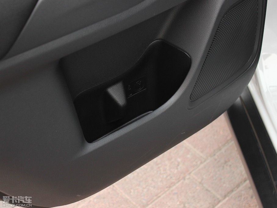 2013W{£Mڣ 2.0L (q)\ӌ(do) 5