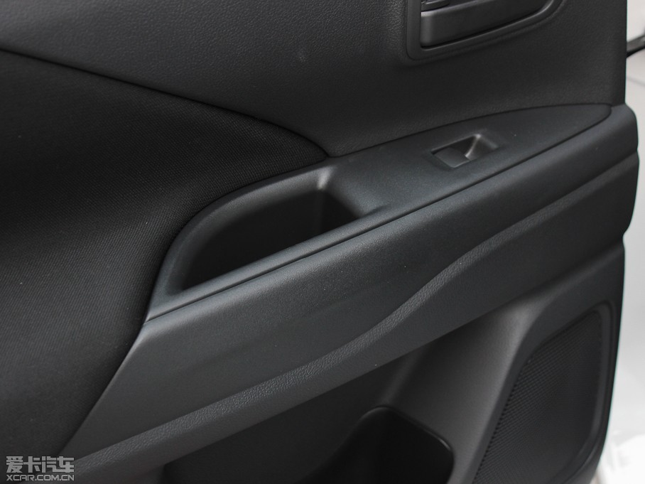 2013W{£Mڣ 2.0L \ӌ 5