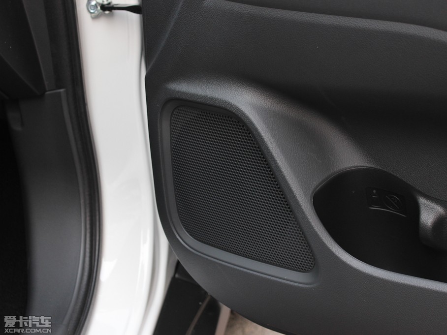 2013W{(ln)£M(jn)ڣ 2.0L (q)\(yn)(dng)(do) 5