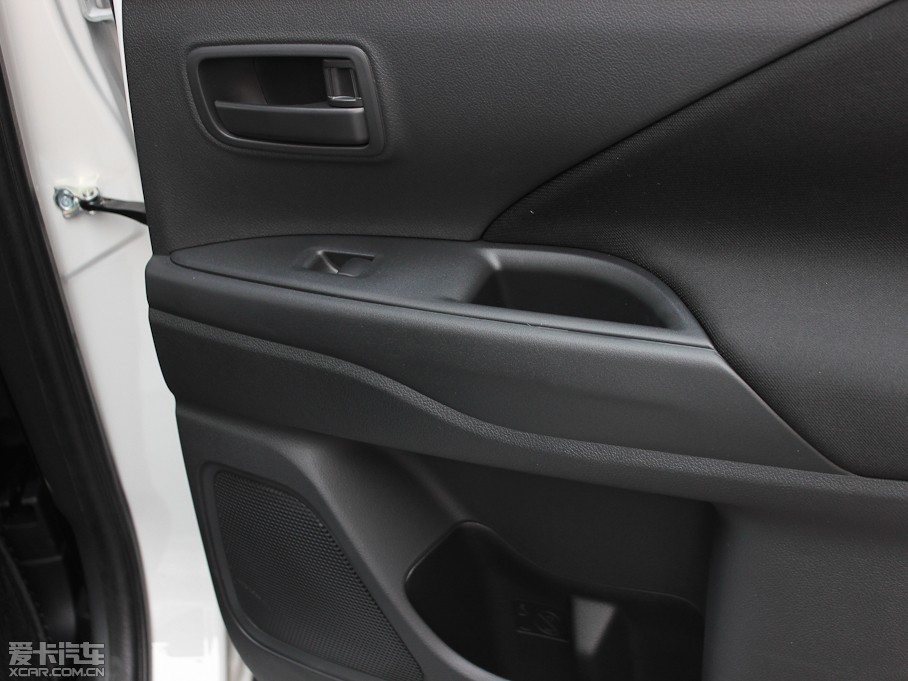 2013W{£Mڣ 2.0L \ӌ 5