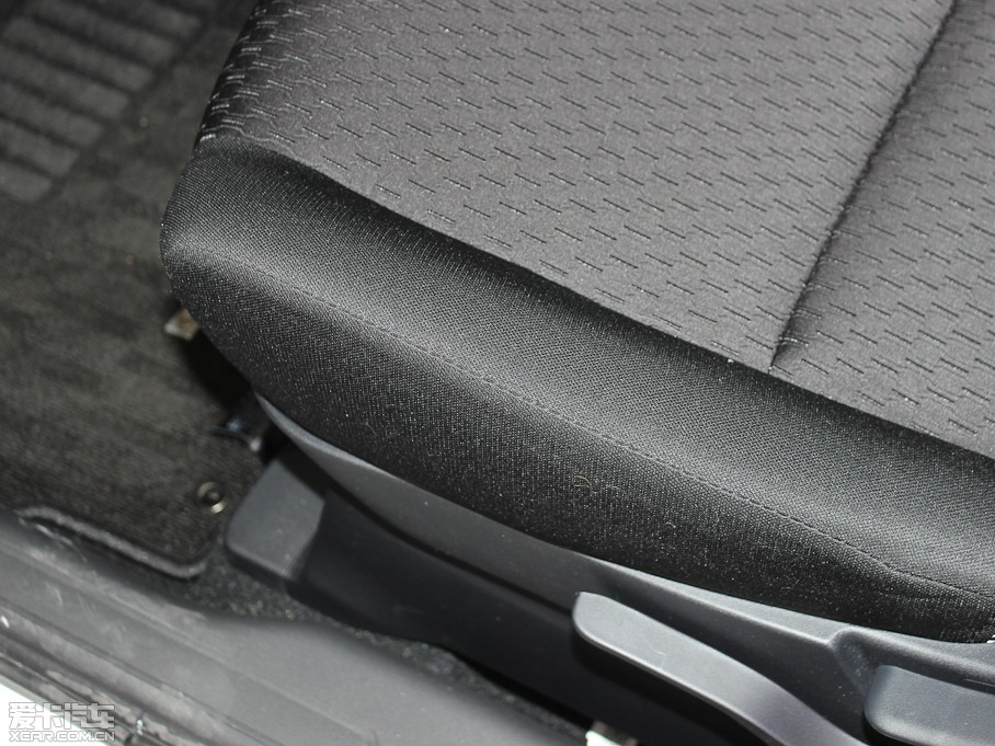 2013W{£Mڣ 2.0L \ӌ 5