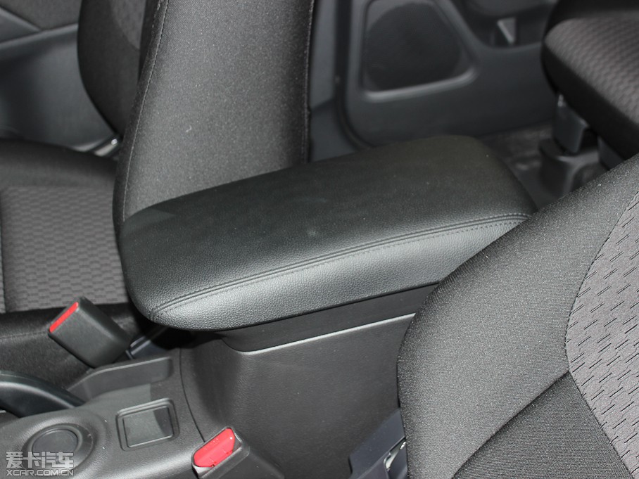 2013W{£Mڣ 2.0L \ӌ 5