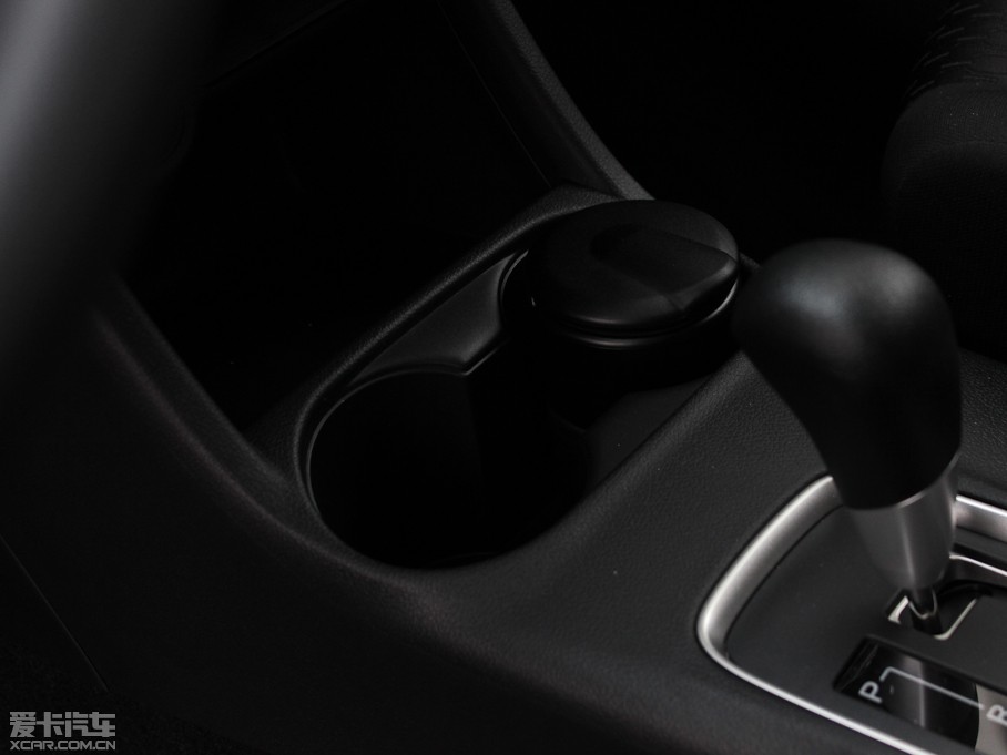 2013W{£Mڣ 2.0L \ӌ 5