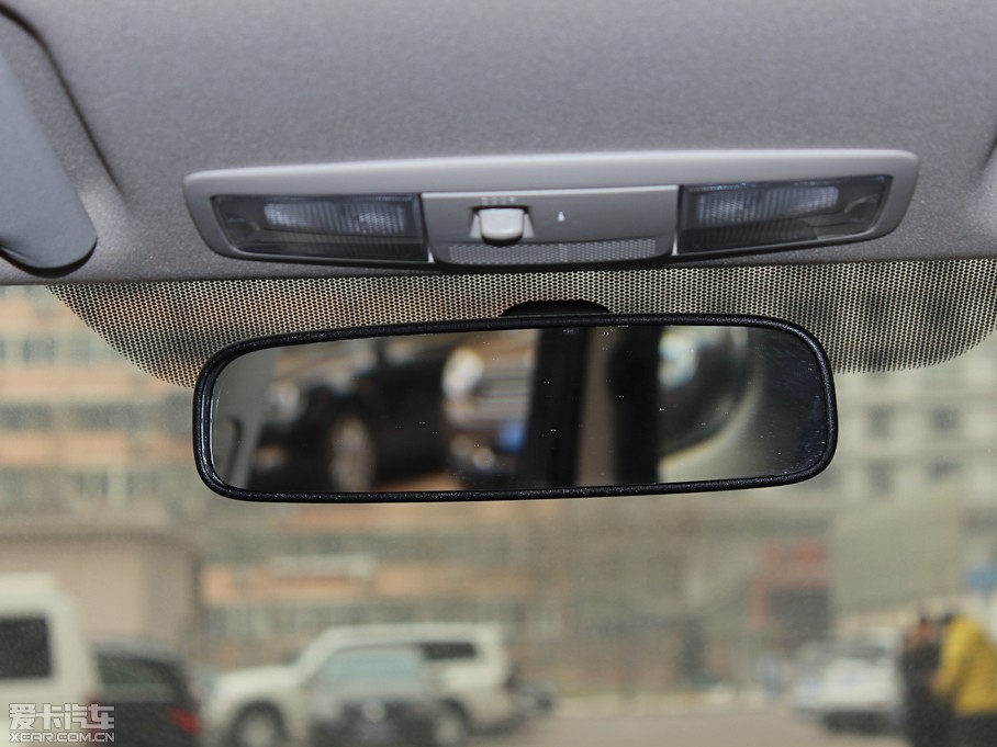 2013W{(ln)£M(jn)ڣ 2.0L (q)\(yn)(dng)(do) 5