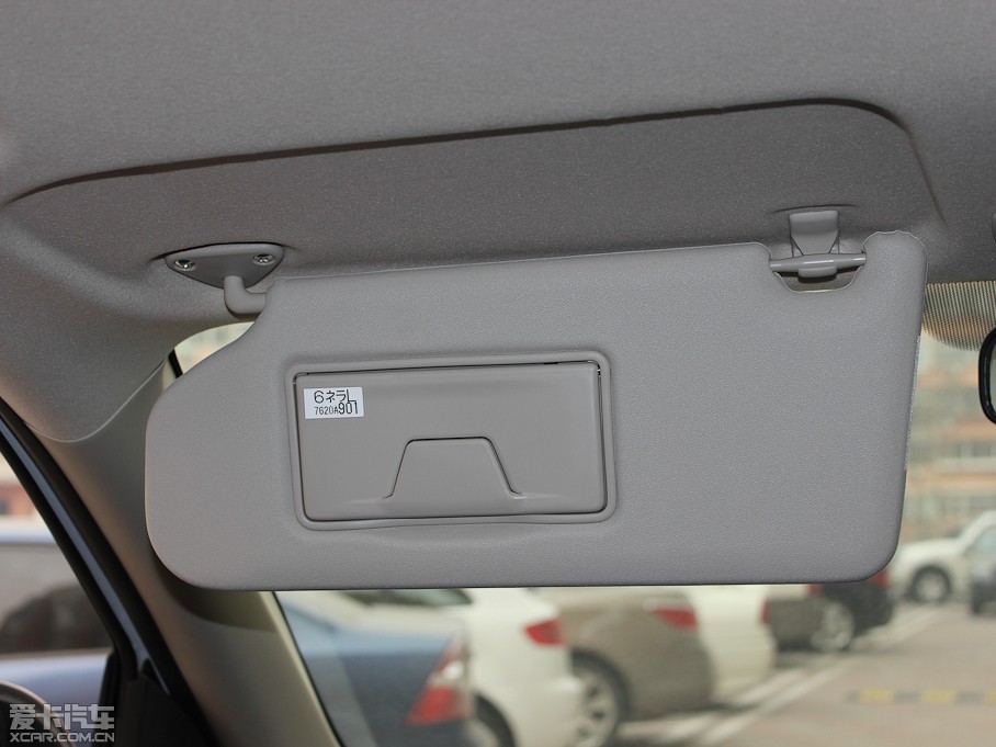 2013W{£Mڣ 2.0L \ӌ 5