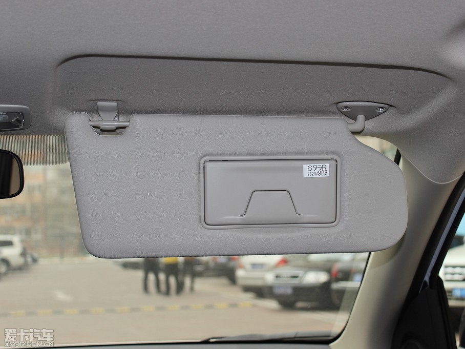 2013W{£Mڣ 2.0L \ӌ 5