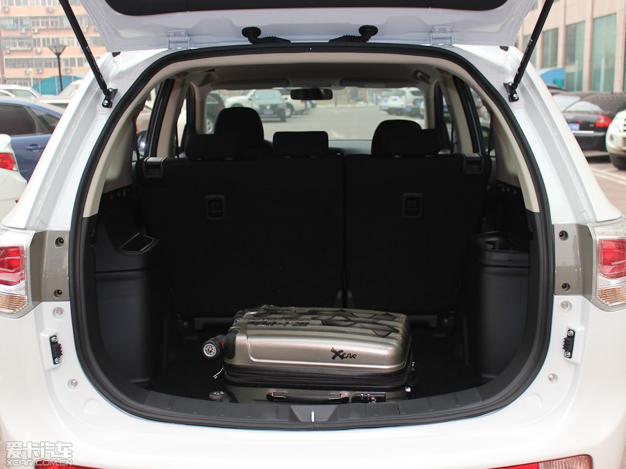 2013W{£Mڣ 2.0L \ӌ 5