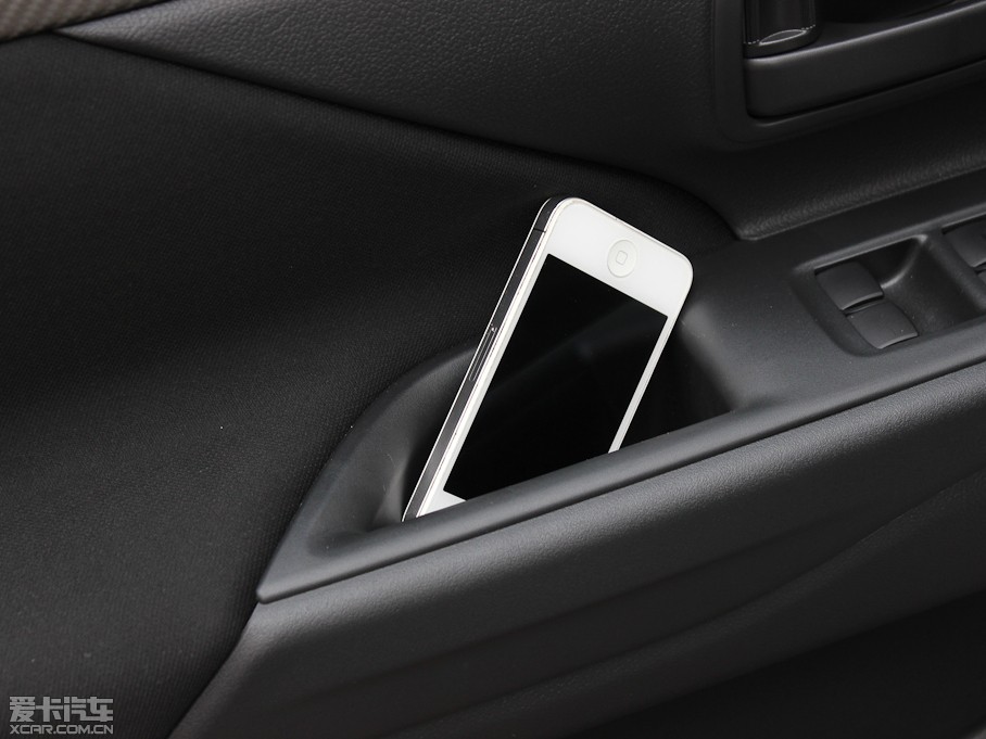 2013W{£Mڣ 2.0L \ӌ 5