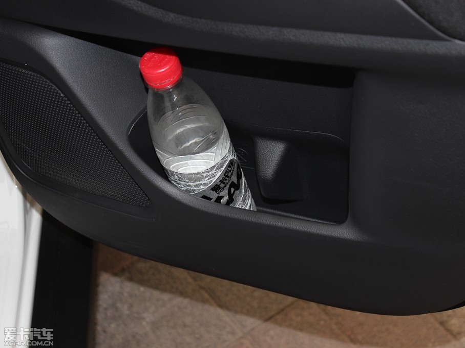 2013W{(ln)£M(jn)ڣ 2.0L (q)\(yn)(dng)(do) 5