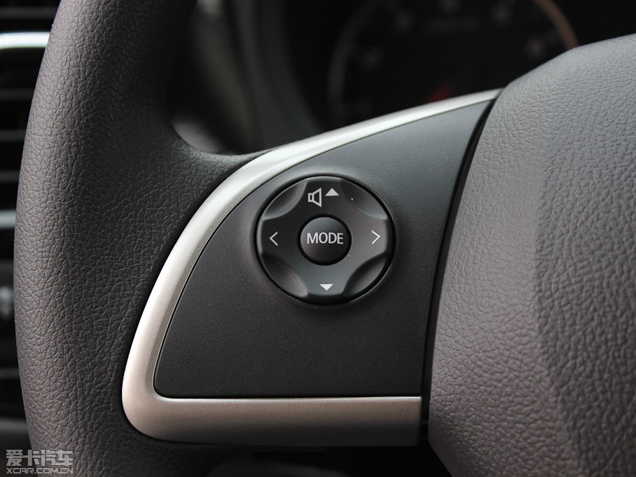 2013W{(ln)£M(jn)ڣ 2.0L (q)\(yn)ӌ(do) 5