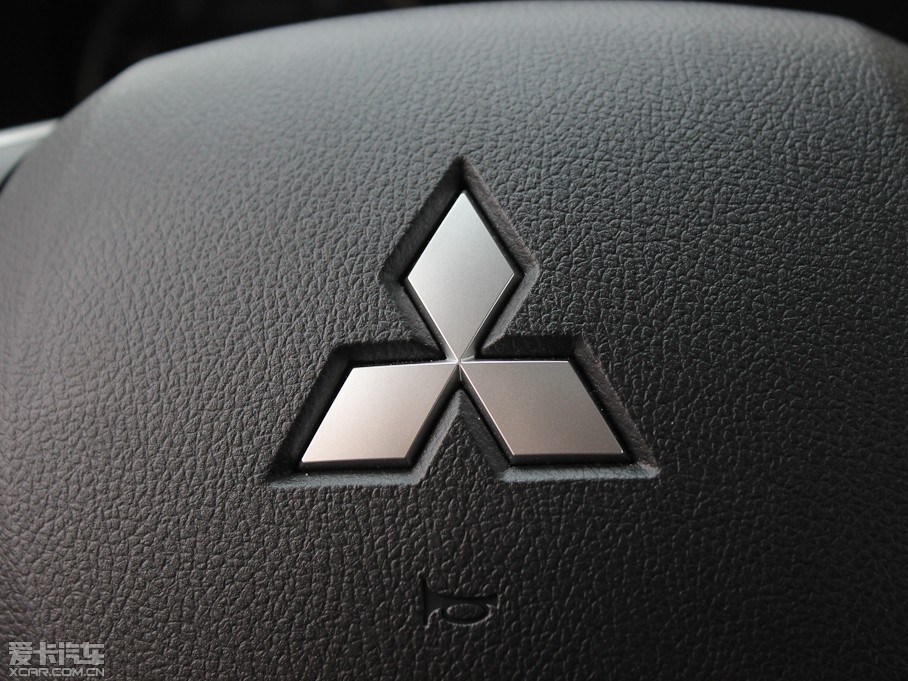 2013W{£Mڣ 2.0L \ӌ 5