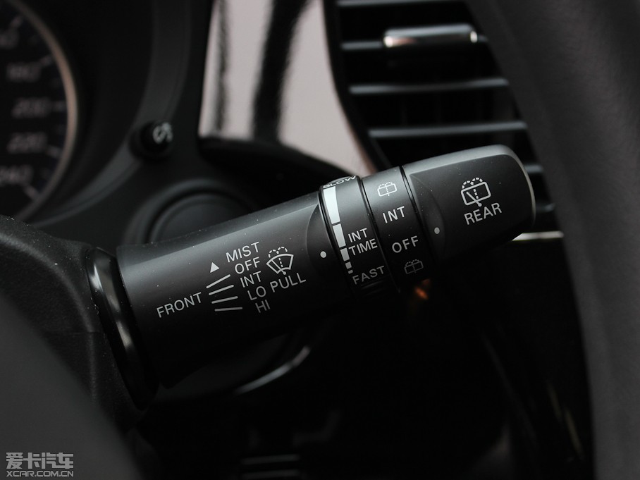 2013W{£Mڣ 2.0L \ӌ 5