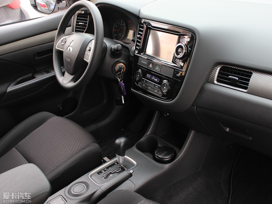 2013W{£Mڣ 2.0L \ӌ 5